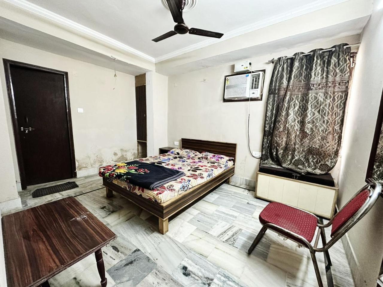 Hotel Krishna Residency - Varanasi, Varanasi
